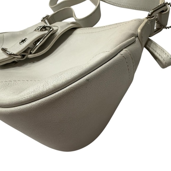 Vintage Y2K Leather Coach Baguette Bag - Picture 6 of 9